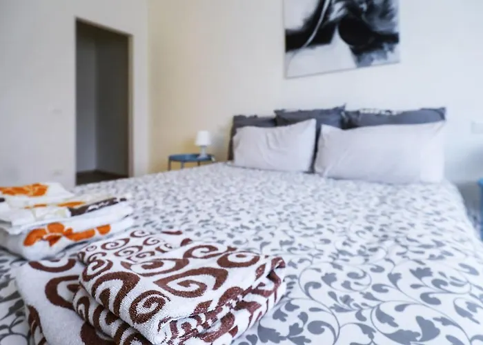 34 Via Giulio Carcano Mediolan