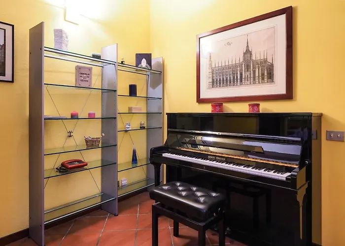 Primopiano - Colonne A * Milán