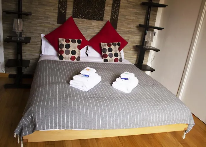 Bb Tortona Bed & Breakfast Milaan