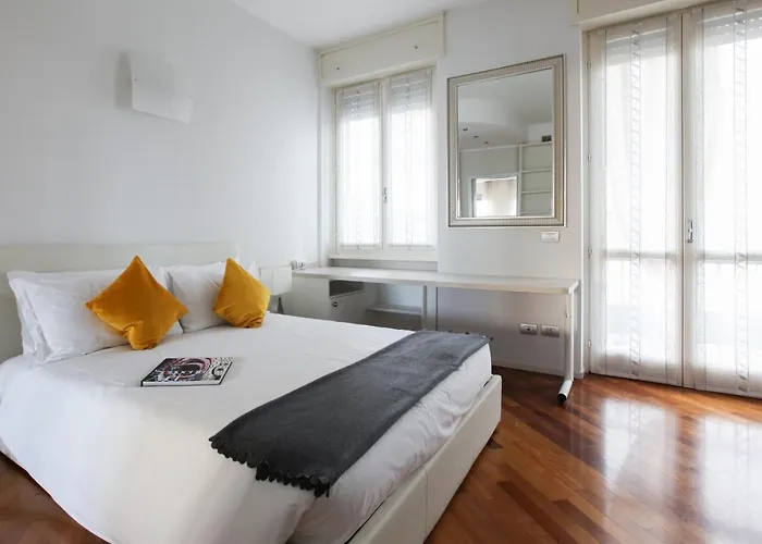 Heart Porta Romana Апартаменты *