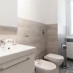 Italianway Easy - Sacconi 2 شقة ميلان