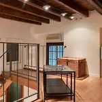 Architecture And Comfort In * Milan