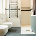 The Rent - Attic With Terrace In Downtown Appartamento Milano