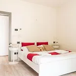 The Rent - Attic With Terrace In Downtown Appartamento