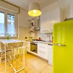 Guesthost - Casa Certosa, Bilocale A Pochi Minuti Da Rho Fiera Apartamento