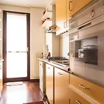 Apartment Youhosty - Vittadini 5 *