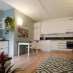 Rentopolis - Palazzo Candiani Appartement