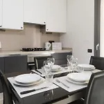 Italianway Easy - Marcantonio Dal Re 20 C * Milan