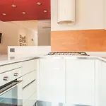 The Rent - Three-bedroom In Acquabella Apartman