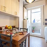 بيت ضيافة Milano Guest House *
