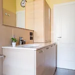 The Rent - Three-bedroom In Acquabella Apartman *