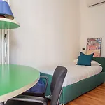 The Rent - Three-bedroom In Acquabella Apartman *