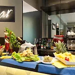 太阳花酒店 4* 米兰