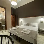 Hotel Bogart