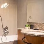 Two-bedroom Near Corso Indipendenza Apartamento Milão