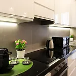Ecogreen Flats Prestige - Station Appartement *