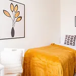 The Rent - Beautiful Three-bedrooms Near Metro Lodi * Milan