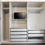 Unique In Center