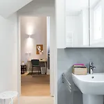 Joivy Solari Tolstoj Milano