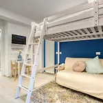 Suzzani 273 Hotel