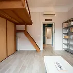 The Rent - Stylish Loft In The Center Of アパート ミラノ