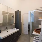Imhome - Porta Romana Guest house