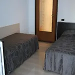 Villamelchiorre 1 ميلان