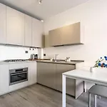 Pastorelli - With Parking - By Halldis Apartment Milan