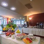 太阳花酒店 酒店 4*