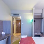 太阳花酒店 4* 米兰