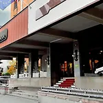 太阳花酒店 4*
