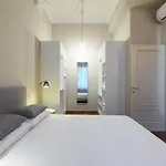 Contempora - Porta Romana - Traviata