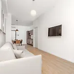 Casa Da Mirabello * ميلان