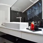 Conca9, Luxury Attic With Jacuzzi In Navigli * ميلان