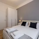 Royal - Centro Cadorna Apartment Milan