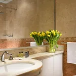 Aparthotel & Contessa Jolanda
