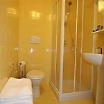 Hotel My 2*
