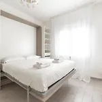 Guesthost - Piazza Tripoli Bright Appartement Milaan
