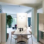 Prestige Boutique Homes - Exlcusive Garden & Pool *