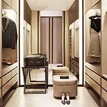 Armani 5*