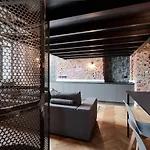 Isola Stylish Loft In Apartamento Milão