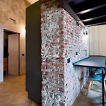 Isola Stylish Loft In Apartamento *