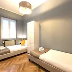 Apartment Heart Duomo District Milan