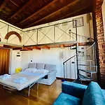 La Casa Sul Naviglio Διαμέρισμα *