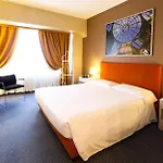 Blaise&francis Hotel
