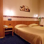 록시 호텔 3*