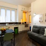 Living Isola Apartment *