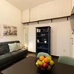 Living Isola Apartment *
