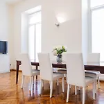 Апартаменты Retreats Duomo Carrobbio *
