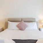 Retreats Duomo Carrobbio Апартаменты Милан